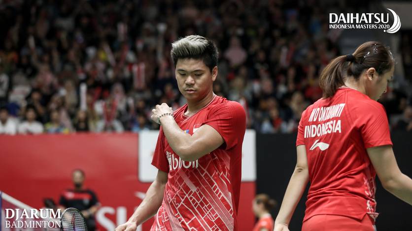 Ekspresi kekecewaan Praveen Jordan/Melati Daeva Oktavianti (Indonesia).