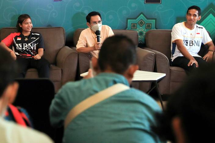 Komang Ayu Cahya Dewi, Edi Sukarno, & Chico Aura Dwi Wardoyo (Humas PP PBSI)