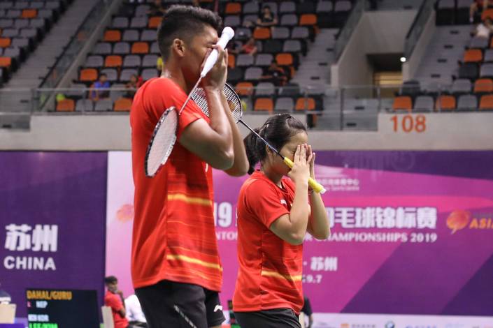 Selebrasi kemenangan Mohammad Rezky Alfarez/Nahla Aufa Dhia Ulhaq (Indonesia).