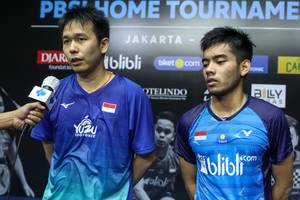 Hendra Setiawan dan Pramudya Kusumawardana Riyanto usai pertandingan.