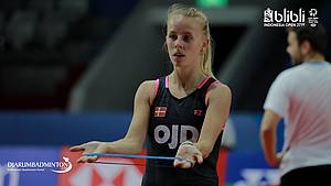 Mia Blichfeldt (Denmark) saat melakukan pemanasan.