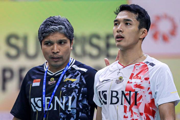 Irwansyah & Jonatan Christie (Humas PP PBSI)