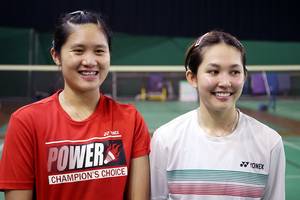 Lanny Tria Mayasari/Ribka Sugiarto (Djarum Badminton)