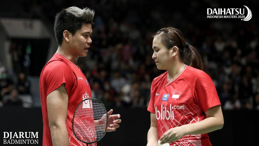 Praveen Jordan/Melati Daeva Oktavianti (Indonesia) saat berlaga di kejuaraan Daihatsu Indonesia Masters 2020 BWF World Tour Super 500.