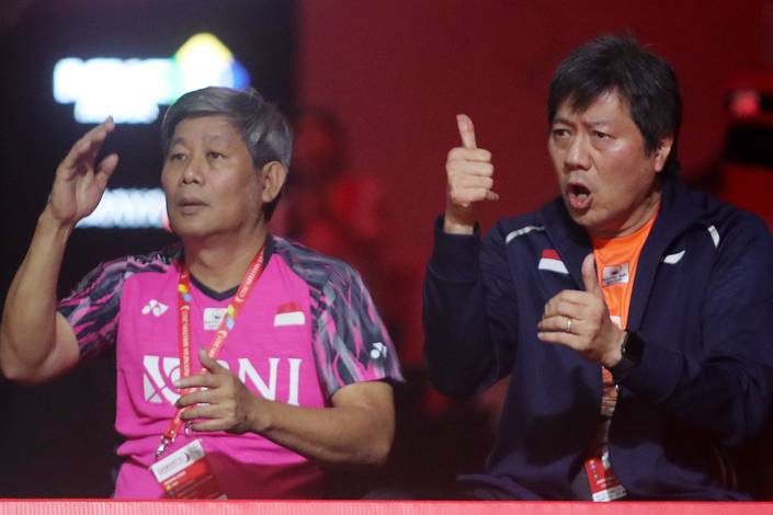 Herry Iman Pierngadi & Aryono Miranat (Djarum Badminton)