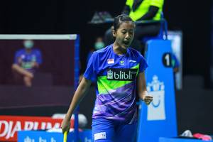 Selebrasi kemenangan Putri Kusuma Wardani (tim Harimau).