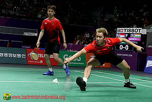 Kevin Sanjaya Sukamuljo/Marcus Fernaldi Gideon menyambut pengembalian.
