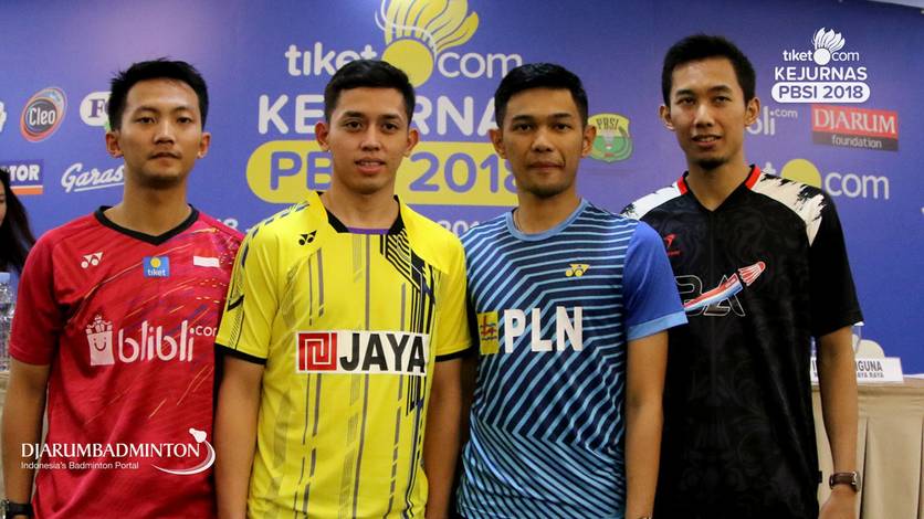 Ihsan Maulana Mustofa, Muhammad Rian Ardianto, Fajar Alfian dan Rian Agung Saputro berfoto bersama usai pressconference Tiket.com Kejurnas PBSI 2018.