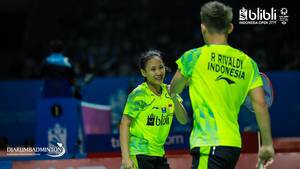 Ganda campuran Rinov Rivaldy/Pitha Haningtyas Mentari (Indonesia) dipastikan bebas dari degradasi.
