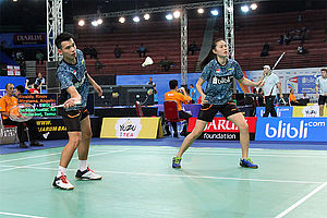 Rinov Rivaldi/Angelica Wiratama