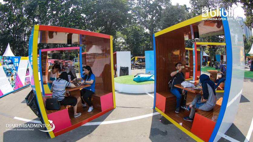 Suasana arena makan di Blibli Indonesia Open 2019.