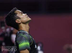 Ekspresi kekecewaan tunggal putra Indonesia, Anthony Sinisuka Ginting. (Copyright: Badmintonphoto | Courtesy of BWF)