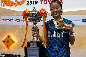 Fitriani keluar sebagai juara Thailand Masters 2019 BWF World Tour Super 300.