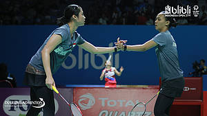 Kekompakan Rizki Amelia Pradipta/Della Destiara Haris (Indonesia).