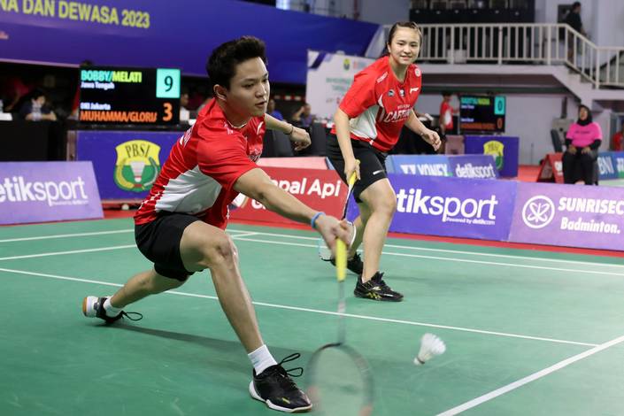 Bobby Setiabudi/Melati Daeva Oktavianti (Djarum Badminton)