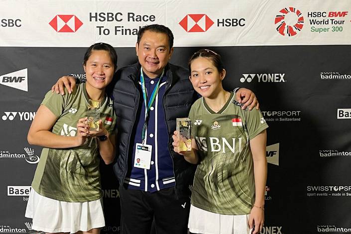 Lanny Tria Mayasari, Eng Hian, & Ribka Sugiarto (Humas PP PBSI)