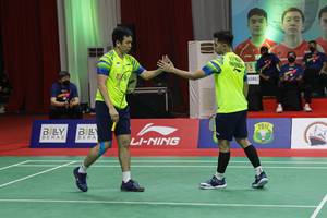 Pasangan Hendra Setiawan/Moh. Reza Pahlevi Isfahanidi saat menghadapi Marcus Fernaldi Gideon/Pramudya Kusumawardana pada ajang Simulasi Beregu PBSI (Badminton Indonesia)