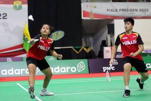 Darren Aurelius/Titis Maulida Rahma (Djarum Badminton)