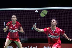 Gloria Emanuelle Widjaja & Dejan Ferdinansyah (Humas PP PBSI)