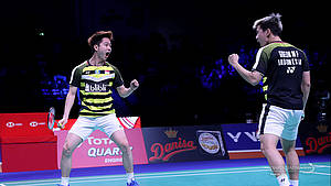 Selebrasi Kevin Sanjaya Sukamuljo/Marcus Fernaldi Gideon.