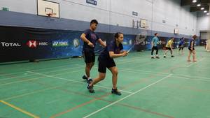 Ganda campuran nomor satu Indonesia, Praveen Jordan/Melati Daeva Oktavianti saat menjalani sesi latihan. (Foto: PP PBSI)