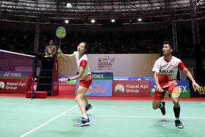 Ferdinansyah/Gloria Emanuelle Widjaja (Djarum Badminton)