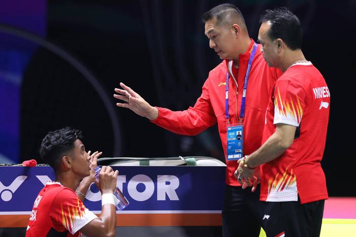 Alwi Farhan, Harry Hartono, & Rionny Mainaky (Humas PP PBSI)