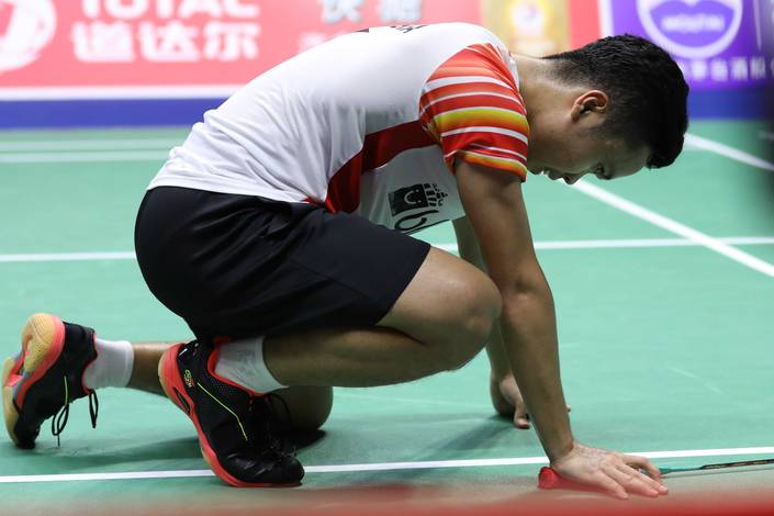 Ekspresi kekecewaan Anthony Sinisuka Ginting (Indonesia). 