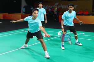 Alvi Wijaya Chairullah, Alwi Farhan, Yohanes Saut Marcellyno (Humas PP PBSI)