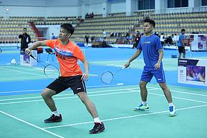 Leo Rolly Carnando/Daniel Marthin (Indonesia) saat menjalani sesi latihan.