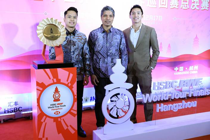 Anthony Sinisuka Ginting, Irwansyah, & Jonatan Christie (Humas PP PBSI)