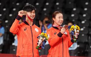 Ganda campuran Jepang, Yuta Watanabe/Arisa Higashino berhasil mendulang medali perunggu Olimpiade Tokyo 2020. (Foto: BADMINTONPHOTO - Shi Tang)