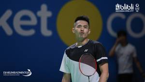 Lin Dan (Tiongkok) saat menjalani sesi latihan.