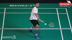 Made Deco Setya Atmaja (PB Jaya Raya Jakarta) menyambut pengembalian.