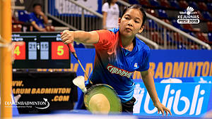 Mia Agnia (Jawa Barat) menyambut pengembalian.